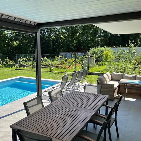 House Oljka Počitniška hiša Kobdilj